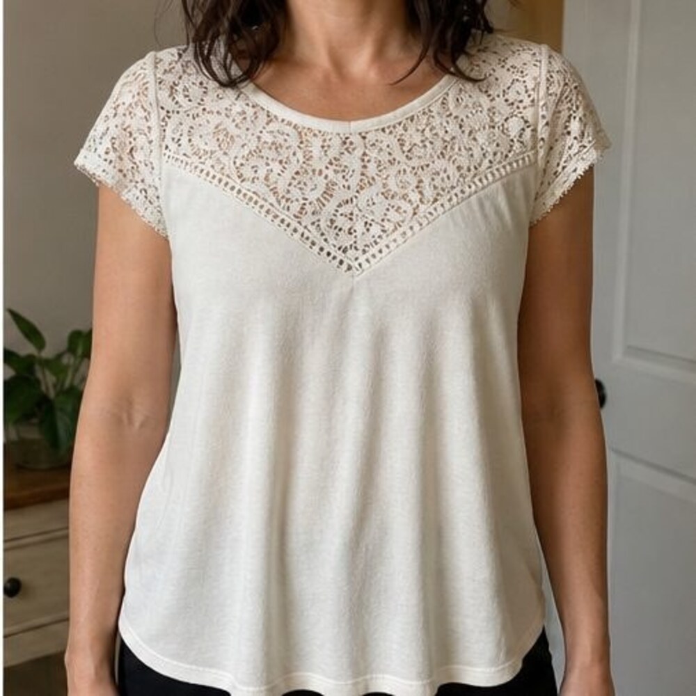 Cream Button Blouse - Picture 2 of 6
